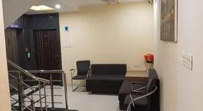 Hotel Amigo - Image 4