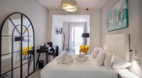 The Old Town Boutique Hotel - Adults Recommended - Image 2