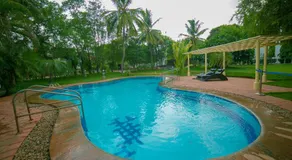 Poppys Vista Hotel - Image 2