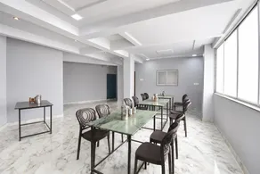 FabHotel Ojas Inn - Image 2