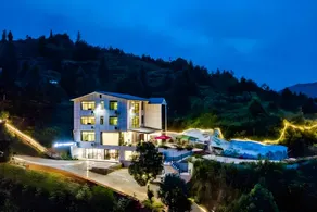 Floral Hotel· Yongding Tulou Busheshan Yin Hotel - Image 3