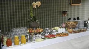 Augustus Plaza Hotel - Image 5