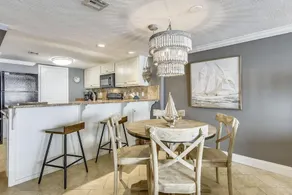 Stunning condo in Pinnacle Port, Panama City Beach - Image 4