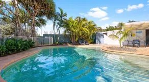 3Bed Ocean views with Pool - Image 4