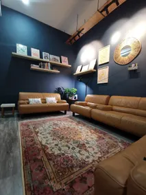 Cozy Beach Getaway - Image 3