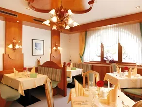 Hotel Romantica Jerzens - Image 4
