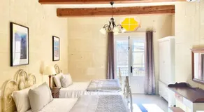 Villa Rossa Gozo - 5 bedroom ensuite with pool & jacuzzi - Image 2