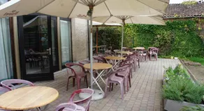 Alsput Hotel - Image 4