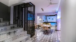 Retro luxury rooms - Image 5