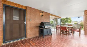 Lonnie Getaway - Image 4