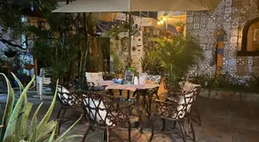 Mendoza’s Guest House - Image 4