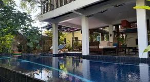 Griya Oma Nining-Large House with Swimming Pool - Image 4