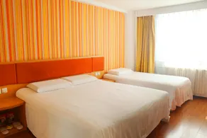 Ease Hotel - Yantai Development Zone Taishan Road Golden Beach International Seawater Bathing Place - Image 2