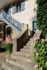 Les chambres d'Hôtes du Château de Vaulx - Image 4