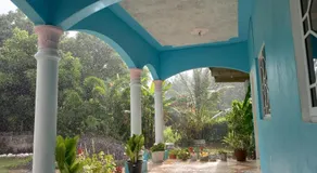 The Gibson's Palace - Image 2