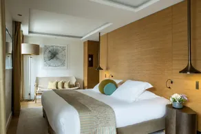 Hotel Marignan Champs-Elysées - Image 2