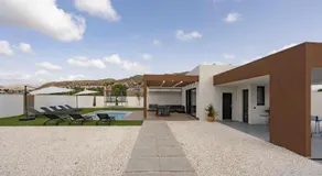 VILLA DE LUJO RIOPARK - Image 4