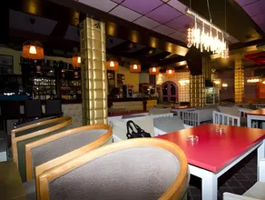 Hotel Color - Image 4