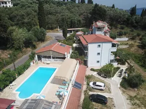 Cosy holiday home in Benitses with outdoor pool - Image 1