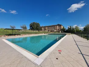 Tasteful Countryside Stay - Image 3