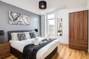 one Bedroom Apartments in City Centre - Image 2
