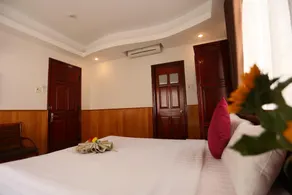 Serena Hotel - Image 3