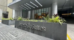 Apartment in Salcedo village, Makati City - Image 3