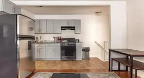 Spacious Cozy Retreat, Sleeps 10, Near NYC & EWR - Image 4