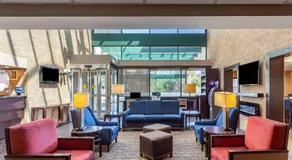 Comfort Suites Oakbrook Terrace - Chicago West - Image 2