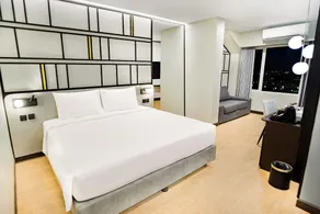Yello Hotel Samarinda - Image 2
