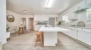 4 bedrooms - Image 3