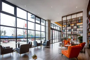 Rezen Laizhu Hotel Suining Wetland Park - Image 3
