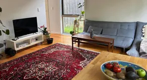Cozy 2BDR Ivanhoe Unit with Modern Amenities - Image 2