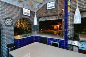 Far View - A Bed & Breakfast Estate - Image 2