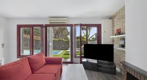 Casa con piscina privada en Sitges - Image 2