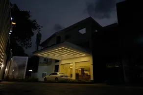 Hotel Kairali - Image 5