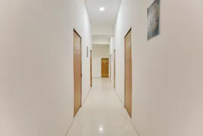 Hotel O Royal Villa - Image 4