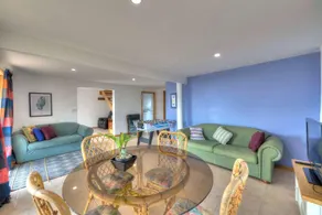 Bella Vista - Image 2