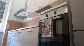 Beauty apartment in the green, direct link with center - Image 5