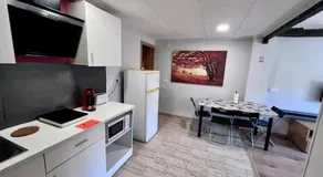 4 APTOS FULLY EQUIPPED STUDIOs NEARLY CENTER - Image 4
