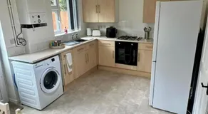 Modern House on the Mersey - Image 2