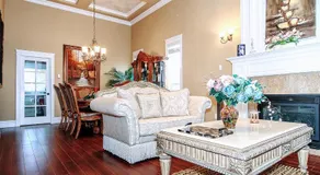 Vancouver Luxury Homestay - Image 3