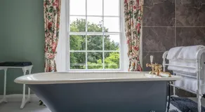 Pantybeiliau House Bed & Breakfast - Image 3