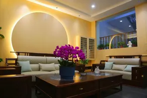 Qinlong Hotel - Image 2