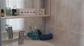 Suite dans villa provençale avec parking et piscine - Image 2