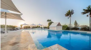 Panoramic Waterviews! One Bedroom Apartment - Image 4