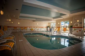Comfort Inn & Suites Akron South - Image 3