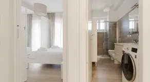 GuestHost - Spacious Balcony Apartment X6 - Image 2
