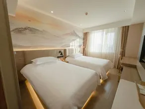 Yijia Boutique Hotel - Image 2