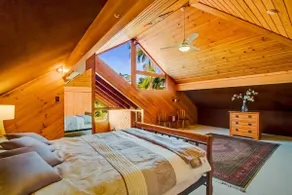 Spacious, Serene BNE Loft - Image 2